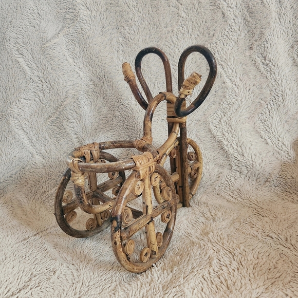 Decorative Rattan Tricycle Plant Stand - Picture 4 of 6